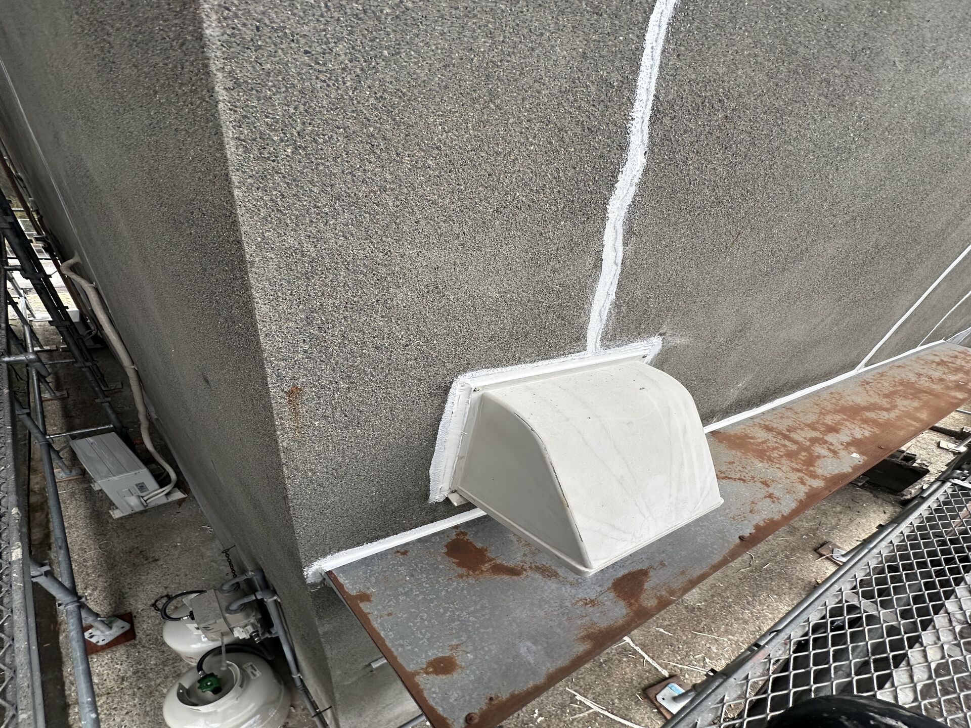 橋本市外壁塗装工事下地調整